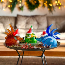 Lade das Bild in den Galerie-Viewer, SANTA SPIKE – Der stachelige Weihnachtsheld