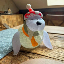 Lade das Bild in den Galerie-Viewer, Christmas Walross - Borowski