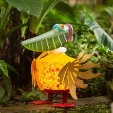 Lade das Bild in den Galerie-Viewer, COOPER – Outdoor-Lichtobjekt Pelikan mit exotischem Charme