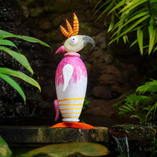 Lade das Bild in den Galerie-Viewer, TACO – Ein Kakadu mit Charisma und Lebensfreude