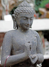 Lade das Bild in den Galerie-Viewer, Buddha sitzend, Rad der Lehre - Div. Accessoires & Möbel