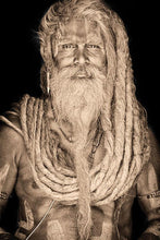 Lade das Bild in den Galerie-Viewer, Gobelinbild Gangadas Baba - Thomas Albrecht