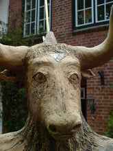 Lade das Bild in den Galerie-Viewer, Minotaurus Skulptur von H.P. Mader - H.P.Mader