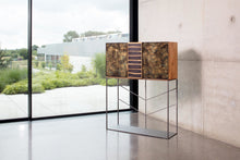 Lade das Bild in den Galerie-Viewer, Schatztruhe Barschrank - Scholtissek